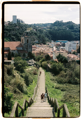 Frame 28