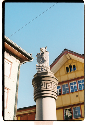 Frame 15