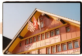 Frame 19