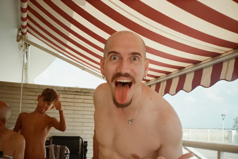Roll Dump 30 — frame 8