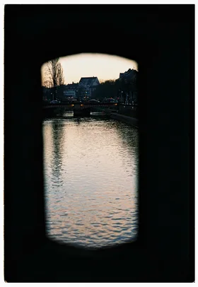Frame 20