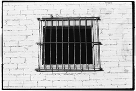 Frame 32